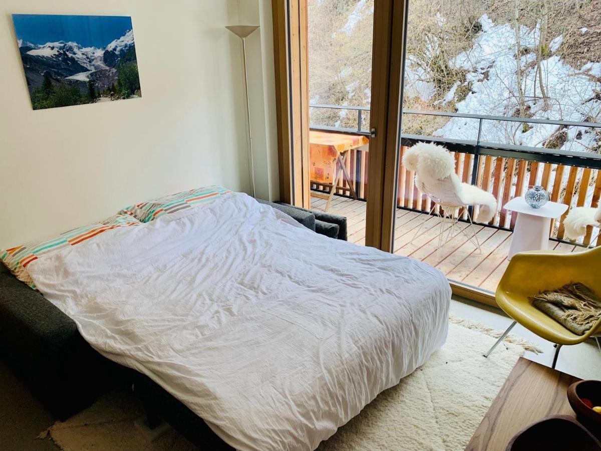 Ski-in & -out Stenna Selva 3-room Next To Lifts & Pistes Apartment Flims